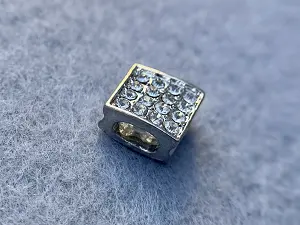 Намисто Квадрат