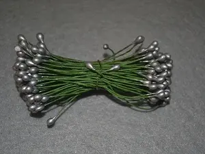 Тичинки на дроті