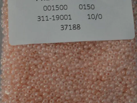 Бісер Preciosa 37188