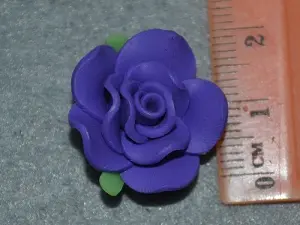 Троянда фімо