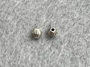 Намистини - 100шт