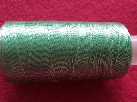 бісерна нитка