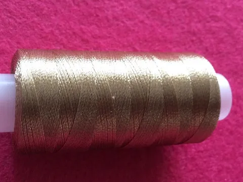 бісерна нитка