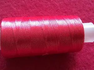 бісерна нитка