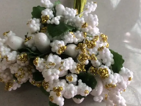 Тичинки на гілочках