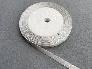 Стрічка атласна-6мм