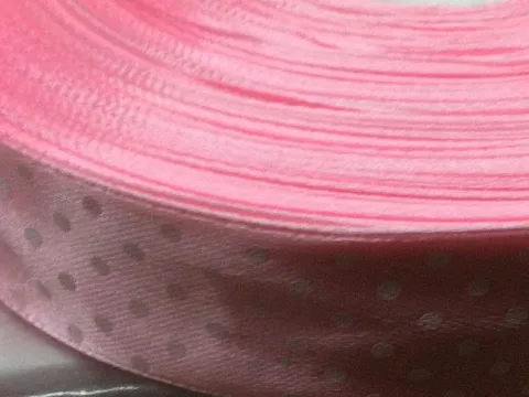 Стрічка атласна в горошок