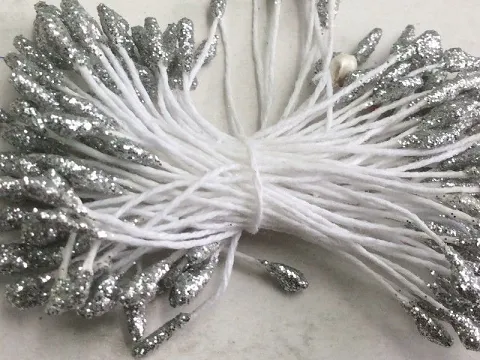 Тычинки на нитке