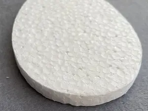 Заготівля з пінопласту-яйце 12см