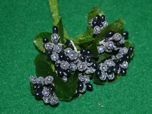 Тичинки на гілочках