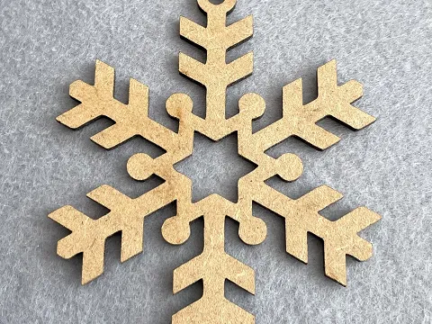 Підвіска з фанери