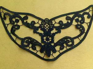 маска мереживна