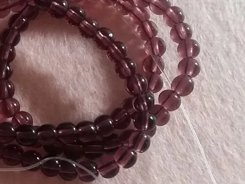 Намистини скло-4мм