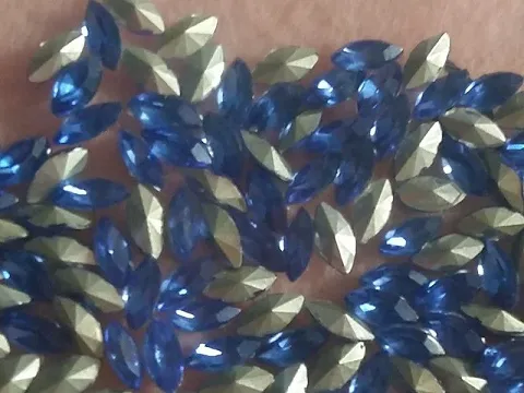 Стразы конусные