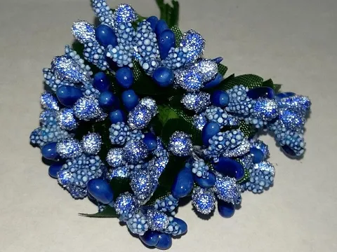 Тичинки на гілочках