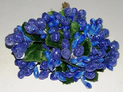 Тичинки на гілочках