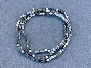 Гематит Кубик - 2мм