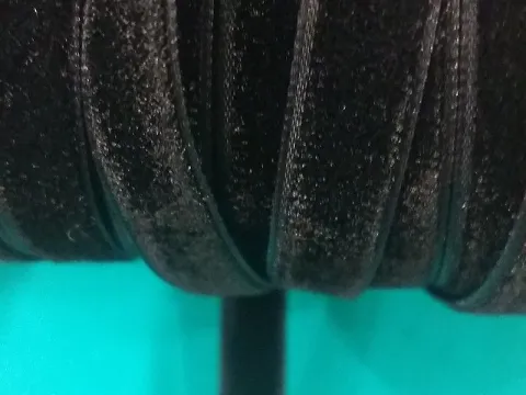 Велюрова стрічка