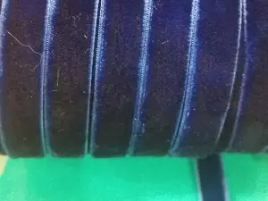 Велюрова стрічка