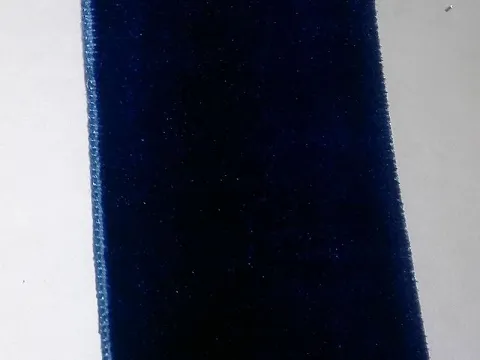 Велюрова стрічка