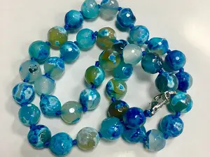 Агат гранований