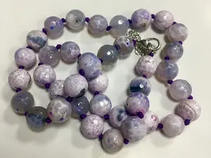 Агат гранований