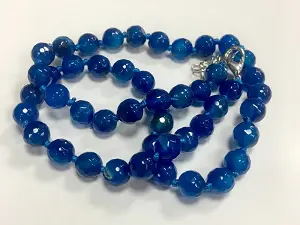 Агат гранований