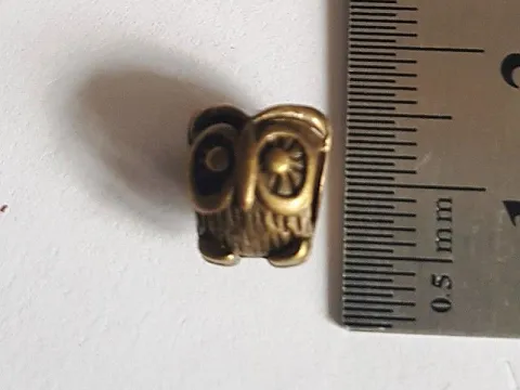 Намистина пандора