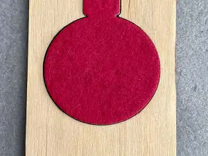 Підвіска з фанери