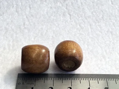 Бусы деревянные