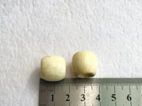 Бусы деревянные