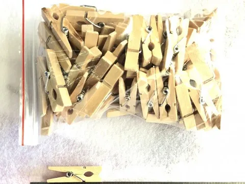 Прищіпки дерев'яні