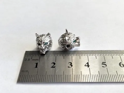 Бусина волк