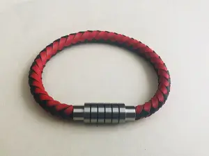 Браслет з шкіри