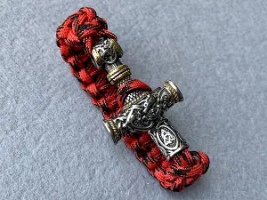 Браслет из паракорда 