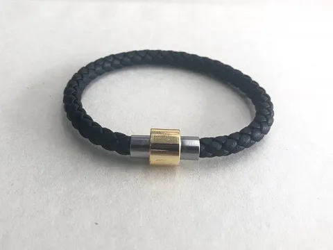 Браслет з шкіри