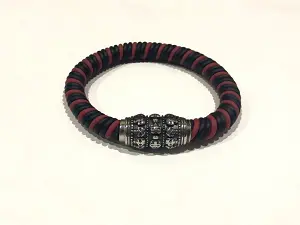 Браслет з каучуку