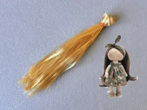 Волосся (Треси) для ляльок - Прямі -довжина - 20 см  (№3)