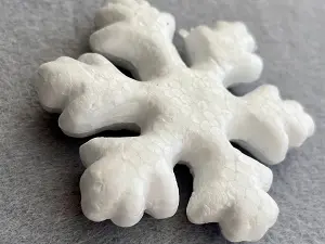 Заготівля з пінопласту-сніжинка 7,5 см