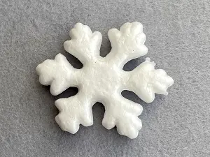 Заготівля з пінопласту-сніжинка 7,5 см
