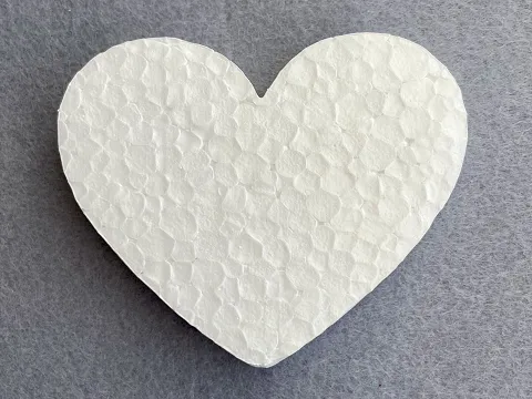 Заготівля з пінопласту-серце 9см
