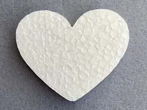 Заготівля з пінопласту-серце 9см