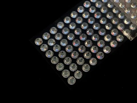 Стікер Стрази