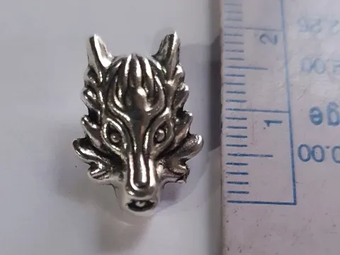 Бусина голова дракона