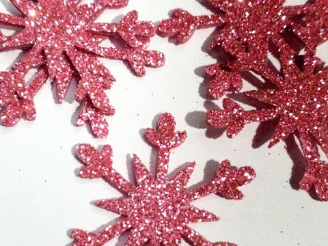 Вирубка-сніжинка