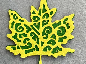 Аплікація з фетру <Лист>
