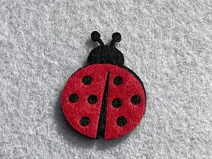 Аплікація з фетру <Божа корівка>