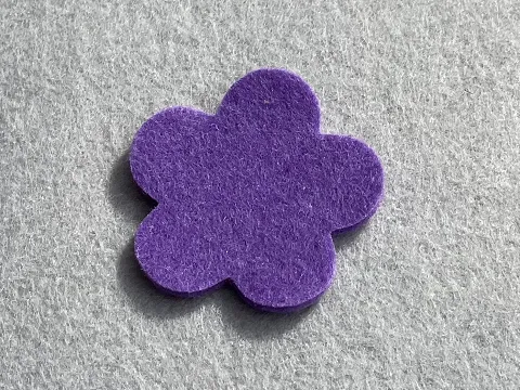 Аплікація з фетру <Квітка>