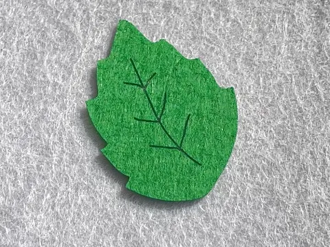 Аплікація з фетру <Лист>
