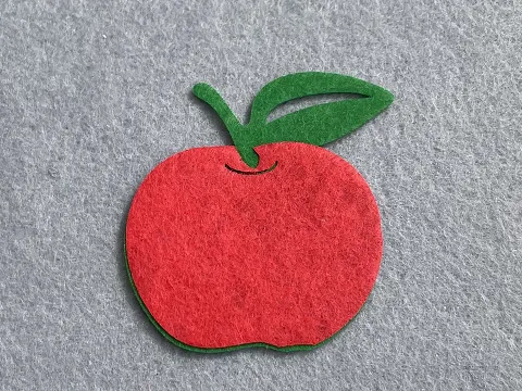 Аплікація з фетру <Яблуко>